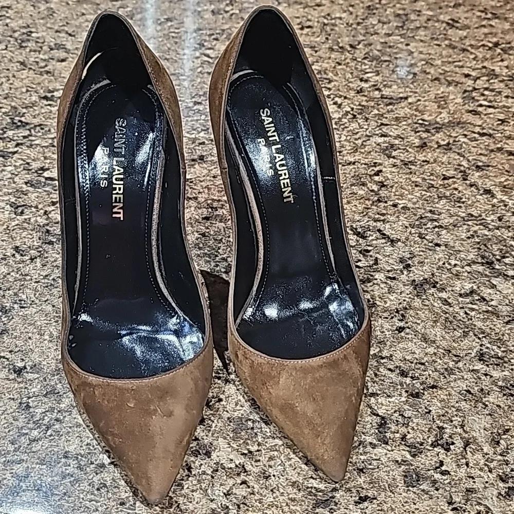 Saint Laurent pumps brown suede leather size 35 EU (4 inch heel)